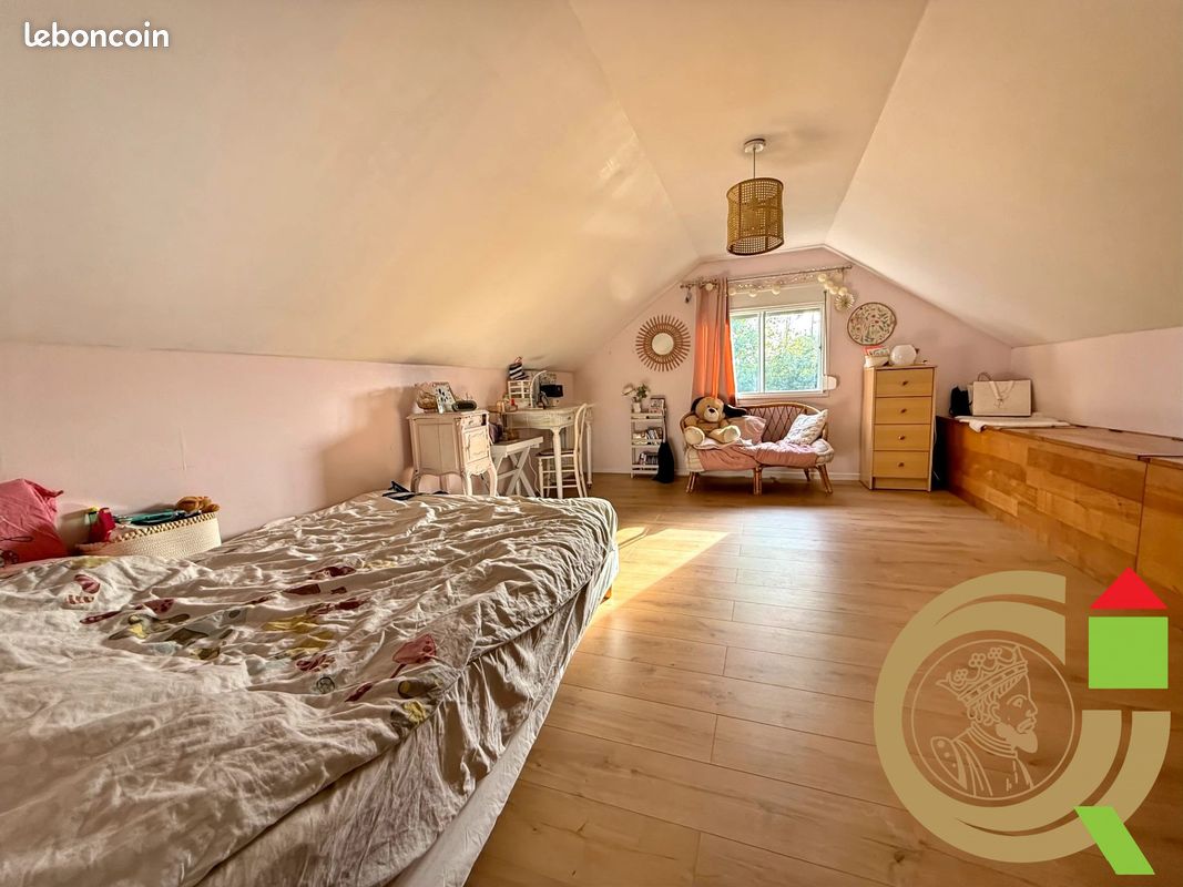 Villa 7 pièces 173 m² (image 16)