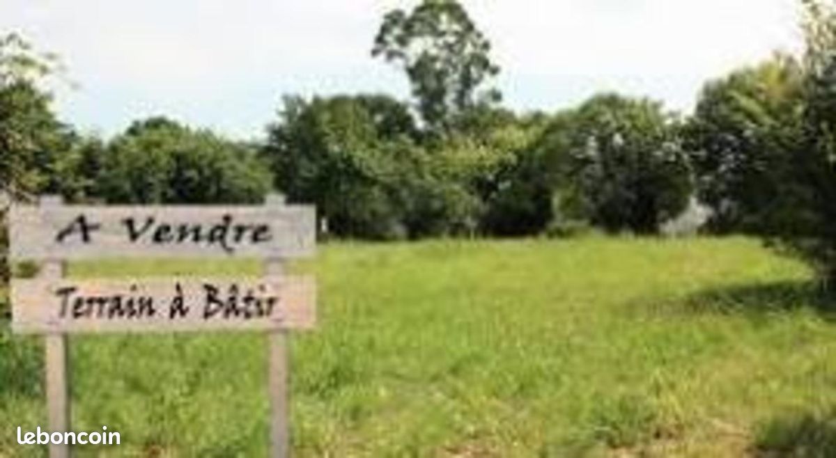 Terrain 18632 m² · à Geaune · 38 000 €