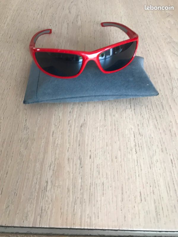 Lunettes de soleil enfant (image 2)