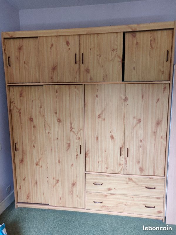 Donne armoire de rangement très bon état (image 1)