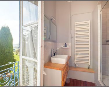 Maison 1 872 000 € - 334 m²