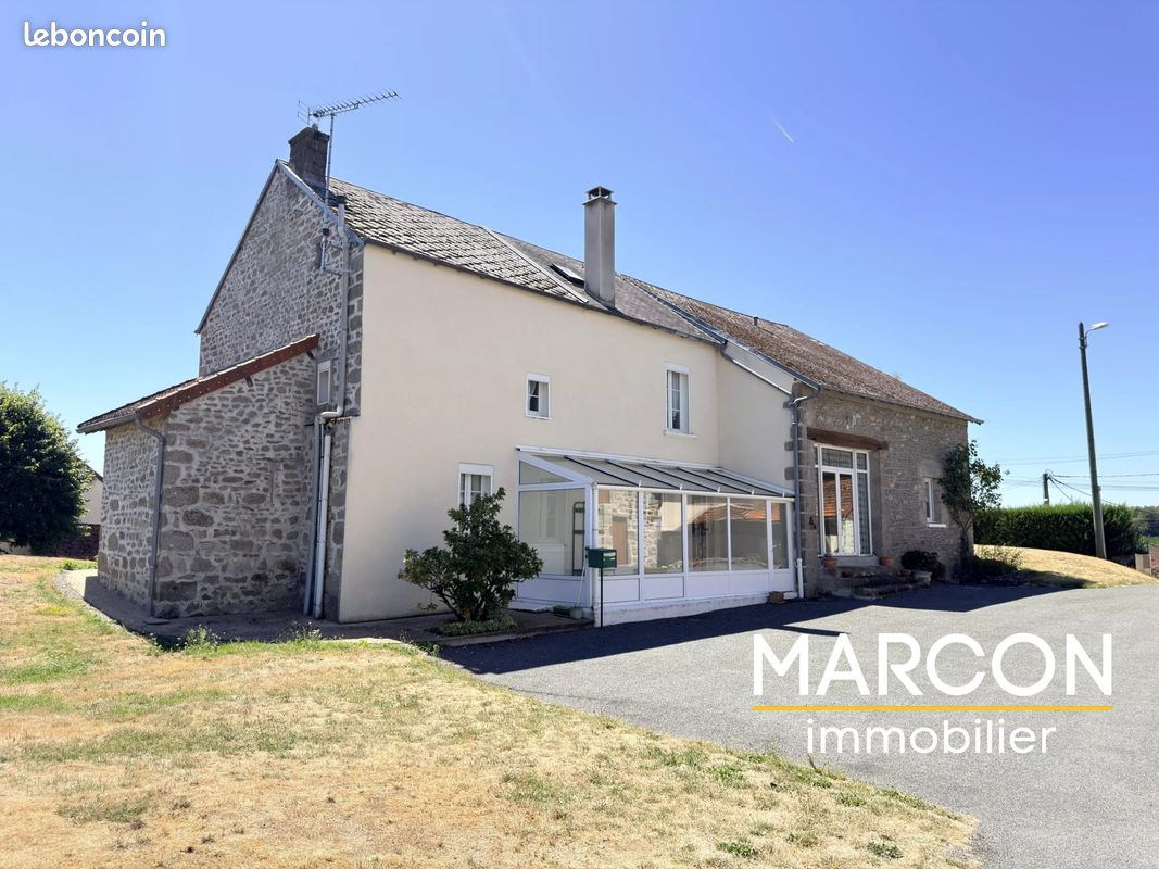 Maison 11 pièces 218 m² · à Guéret · 218 m² · 235 000 €