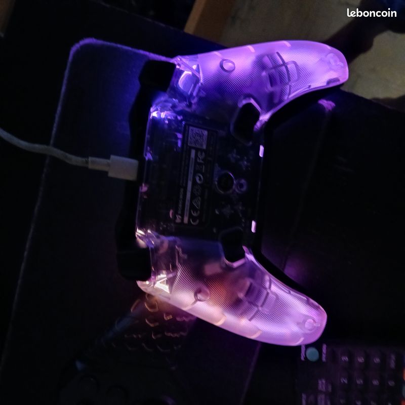 Manette pour pc qui triche (image 2)