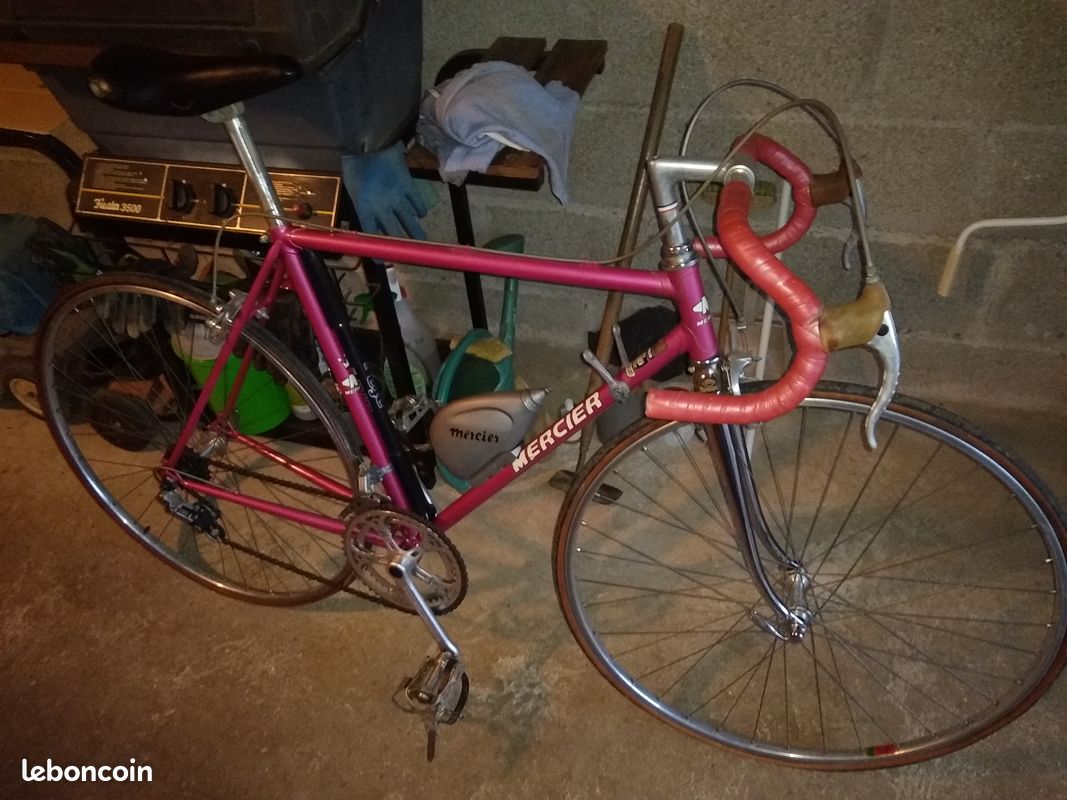 Restauration complète en images d'un Mercier Service des Courses tout – Le Cycle Fringant