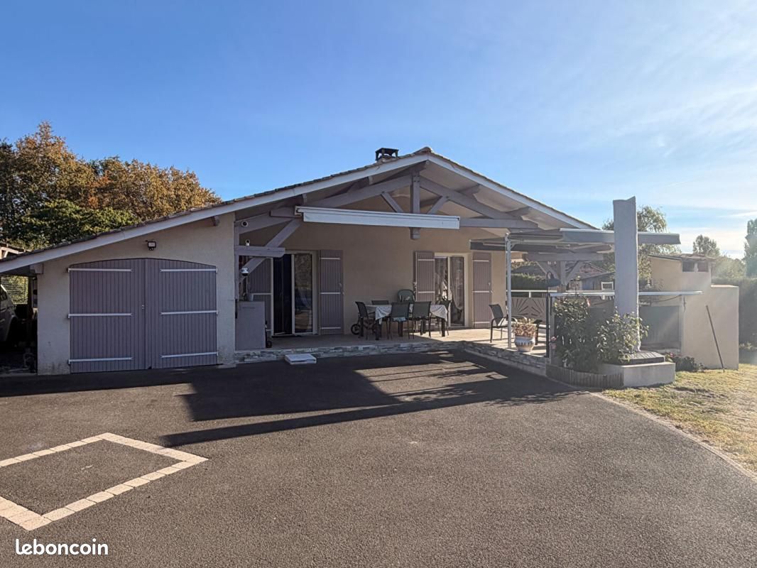 Maison 6 pièces 128 m² · à Salles · 128 m² · 438 000 €