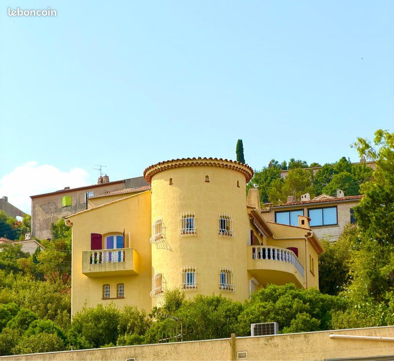 Maison 4 pièces 107 m² · à Saint-Raphaël · 107 m² · 550 000 €