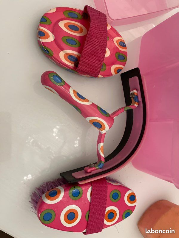 Malette pour la toilette du poney (image 2)