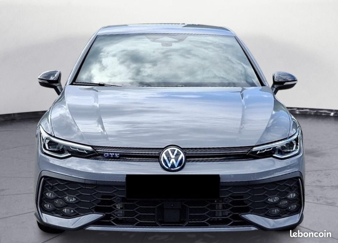 Volkswagen Golf GTE 272 BLACK STYLE (20KW) HYBRIDE RECHARGEABLE / CAMÉRA 360° AFF TETE HAUTE REGU... (image 6)