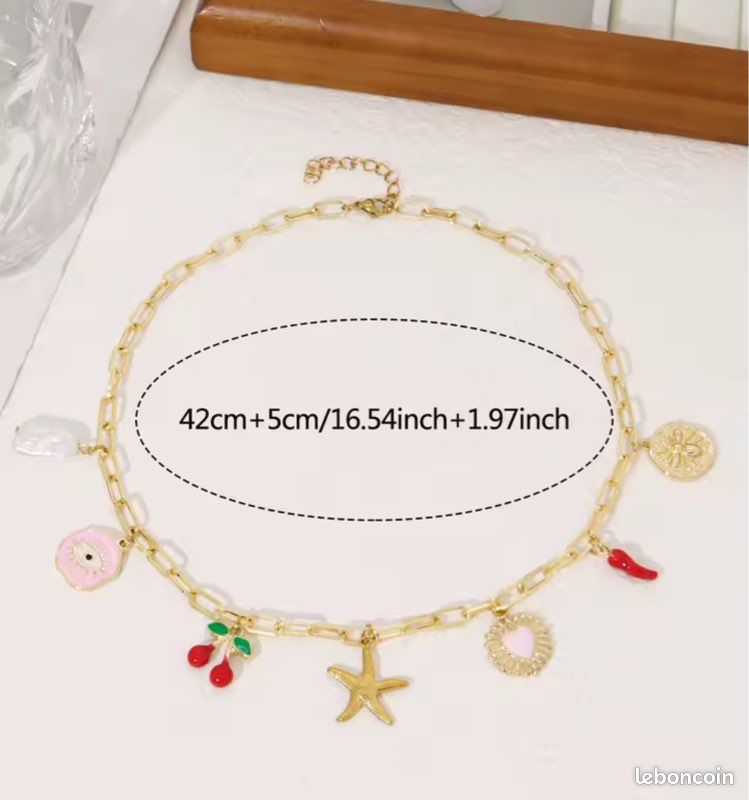 Collier à breloques (image 5)