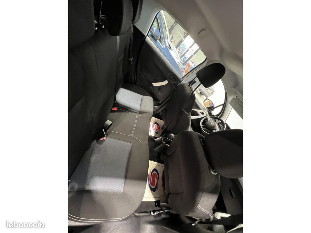 PEUGEOT 208 1.2i PureTech - 68Cv LIKE PHASE 2 CLIM (image 23)