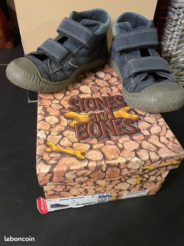 Chaussures garçon à scratch Stone and Bones P29 (image 2)