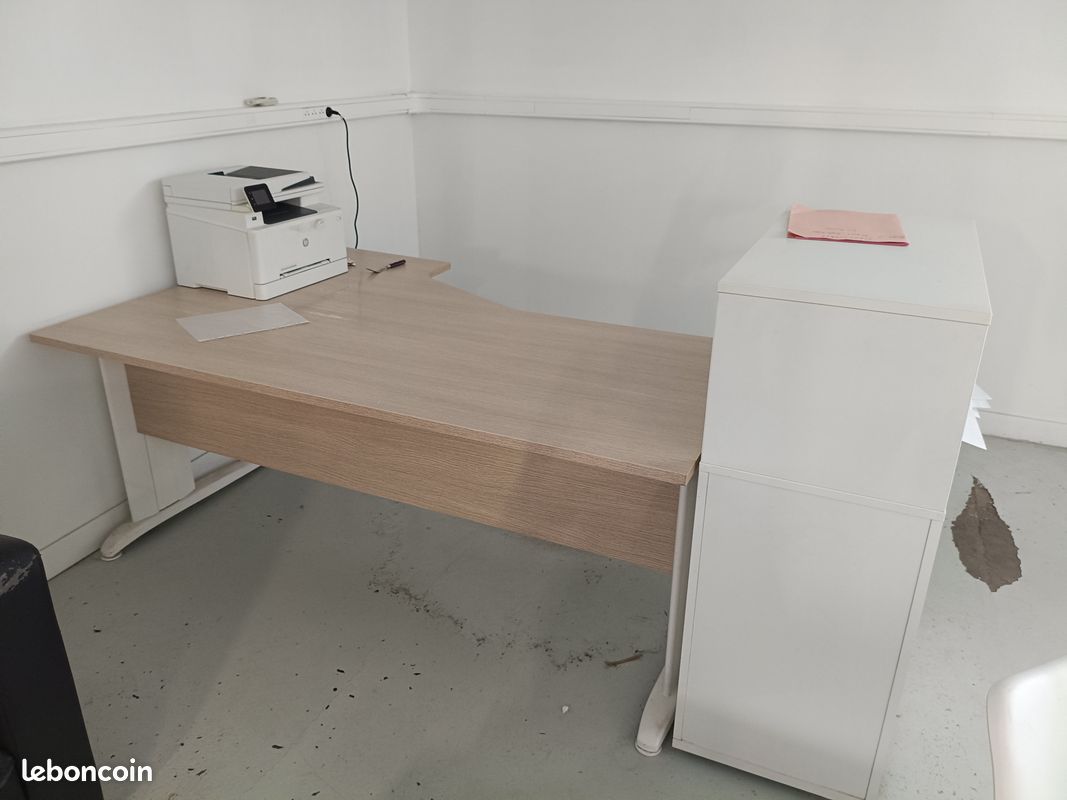 Bureau d'angle et étagère (image 3)