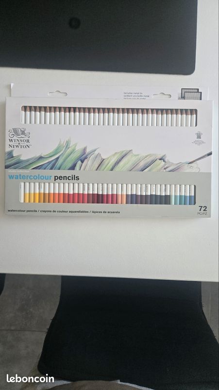 Watercolour pencils crayons de couleur (image 1)