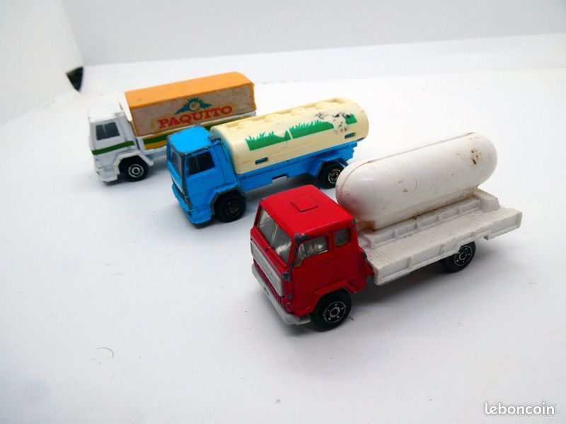 Lot de 18 véhicules divers Norev, Majorette, Praliné, Wiking...HO - Modélisme