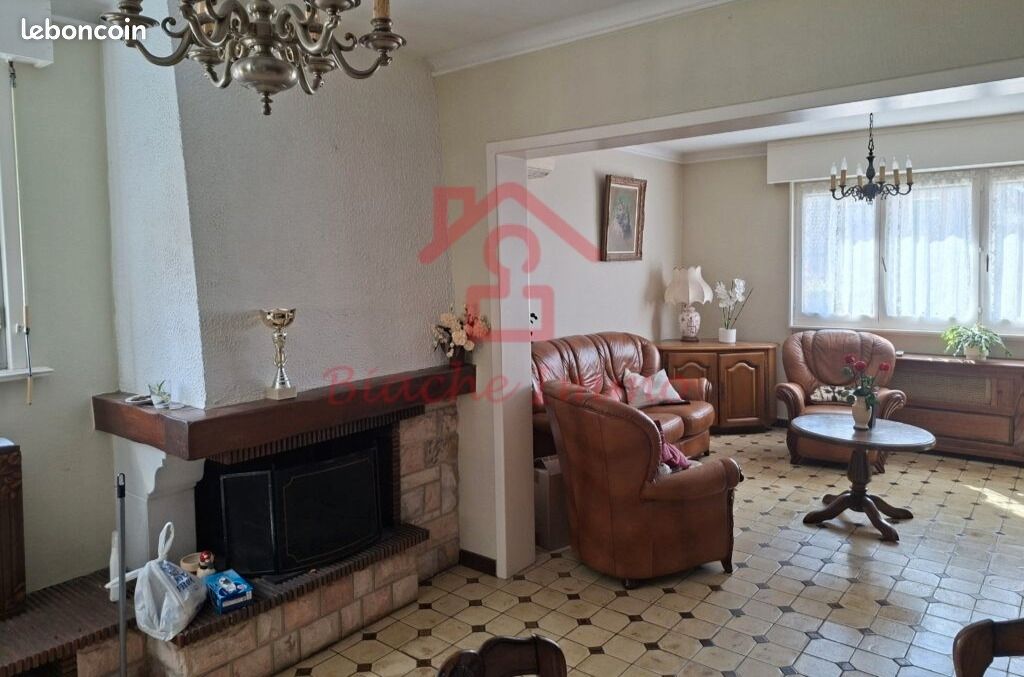 Maison 5 pièces 100 m² · à Allennes-les-Marais · 100 m² · 218 000 €