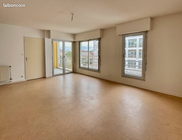 Appartement 4 pièces - Proche centre ville Niort