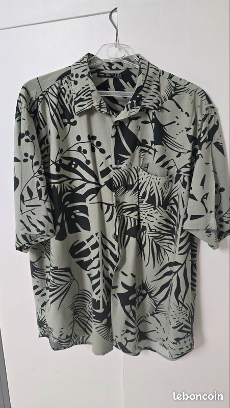 Chemise homme manche courte Bershka taille M Vêtements