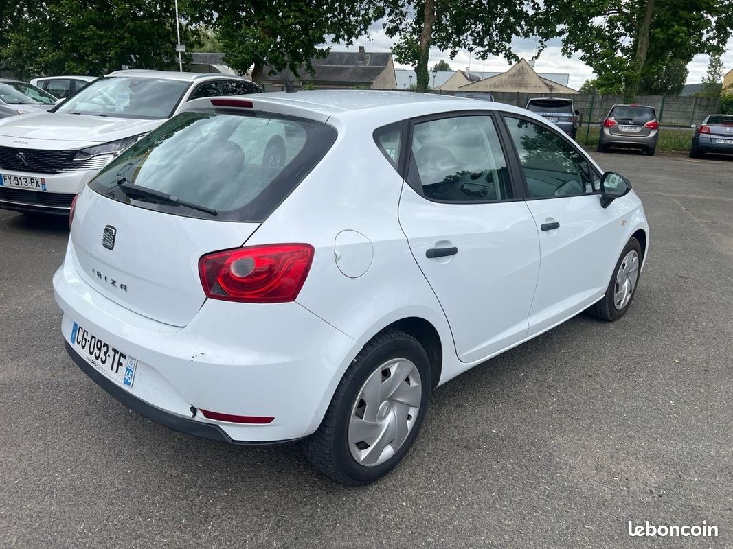 Seat IBIZA 1.2 TDI 75 STYLE 5P (image 5)