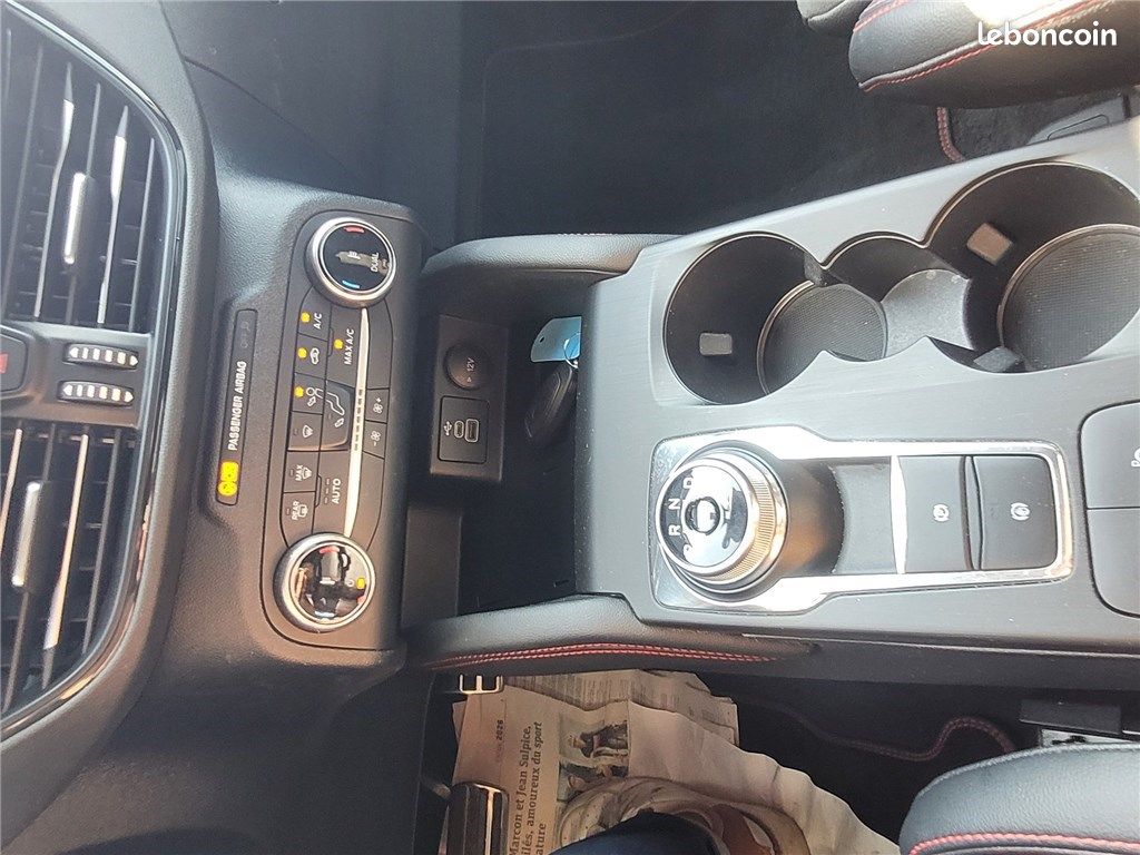 Ford Kuga III 2.5 DURATEC 225 CH PHEV POWERSHIFT ST-Line X (image 17)