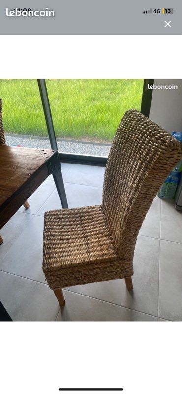 Lot de chaises en paille (image 1)