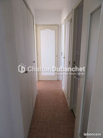 https://img.leboncoin.fr/api/v1/lbcpb1/images/db/d4/0e/dbd40e958c66162ba03d3ca388886548bf9012e4.jpg?rule=ad-image