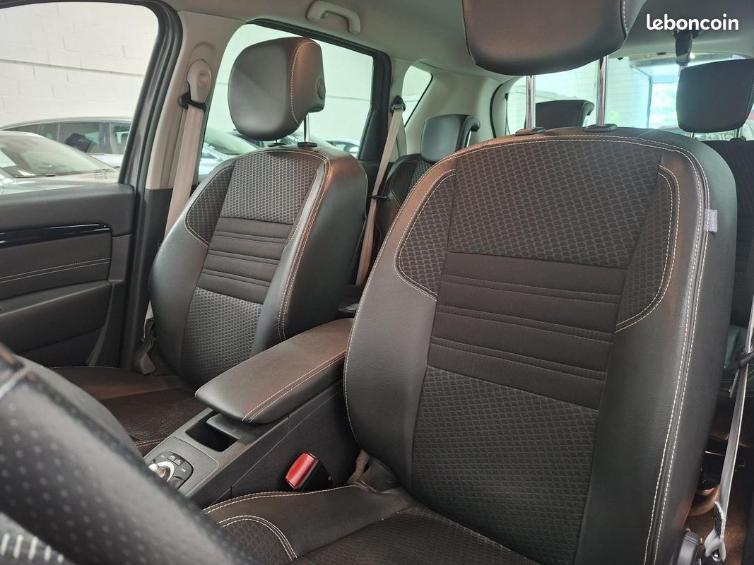 Renault scenic 1.5 dci 110 energy bose (image 5)