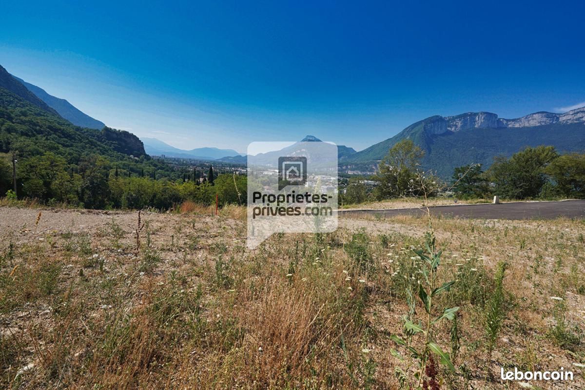 Terrain 1 318 m² Fontanil Cornillon · à Fontanil-Cornillon · 410 000 €