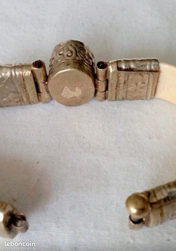Très ancien bracelet en os et argent (image 4)
