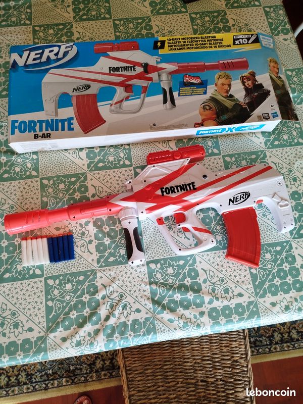 Nerf Fortnite B-AR (image 1)