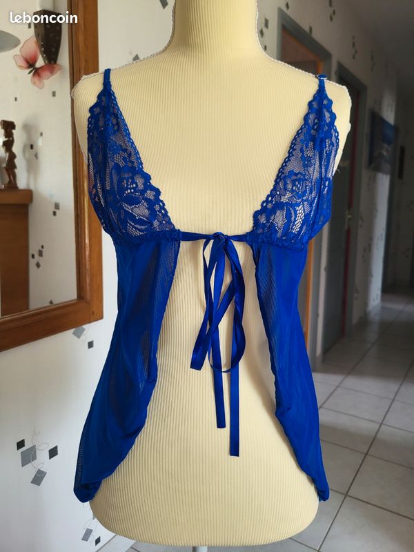 Lingerie (image 1)