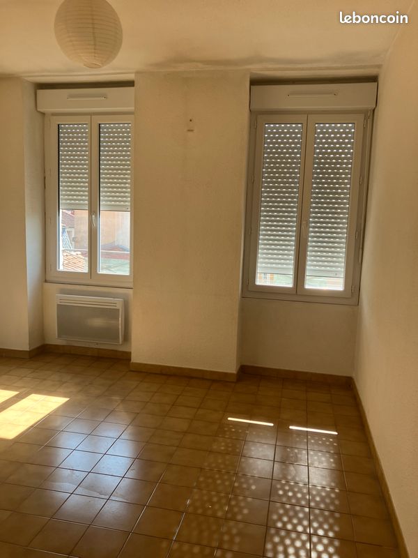 Appartement 3 pièces 65 m² · à Bédarieux · 65 m² · 590 €/mois