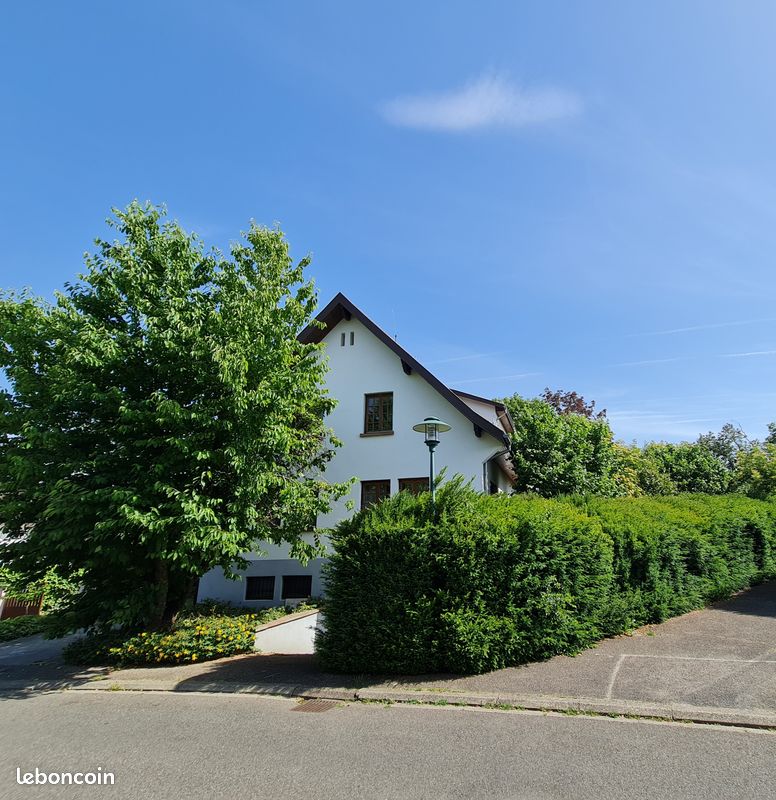 Maison 7 pièces 167 m² · à Mundolsheim · 167 m² · 460 000 €