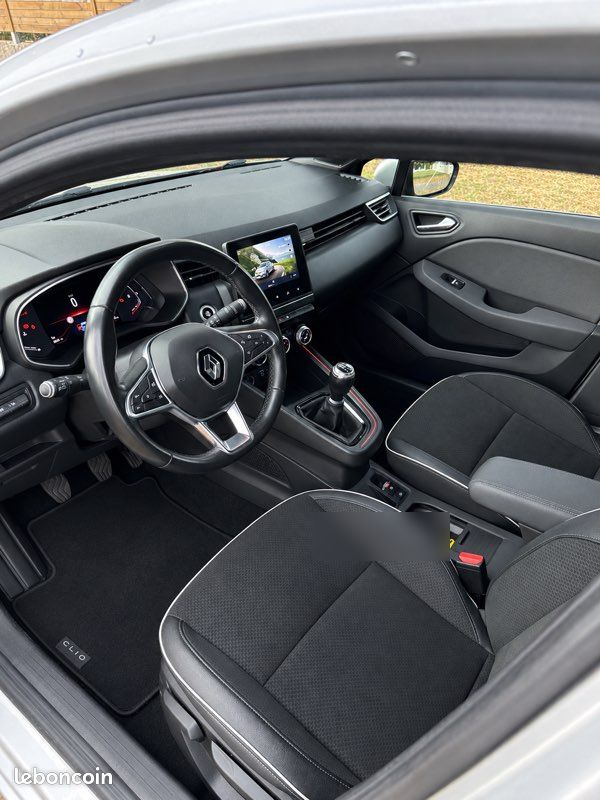 Renault clio 5 1.0 TCE 100 INTENS (image 3)
