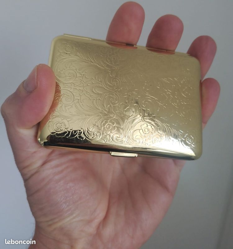 boardwalk empire cigarette case Étui à cigarettes Boardwalk Empire - Produit officiel HBO – Métal doré  vintage