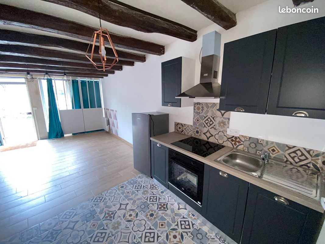 Appartement 1 pièce 27 m² · à Celles-sur-Belle · 27 m² · 340 €/mois
