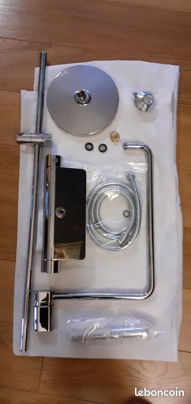 Ensemble douche avec mitigeur thermostatique (image 1)