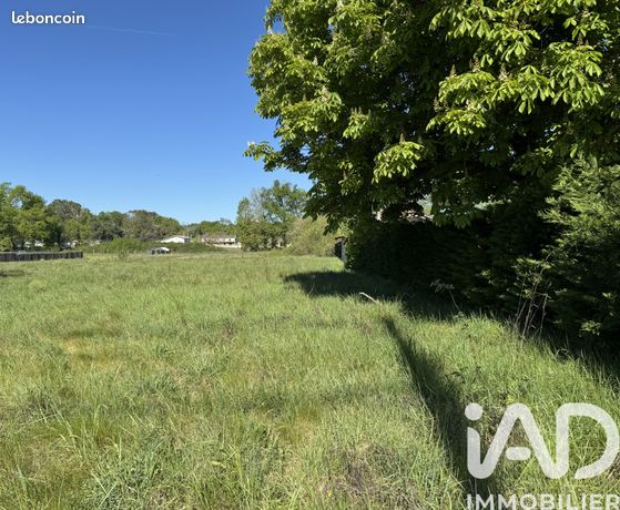 Terrain 4305 m² Chamadelle