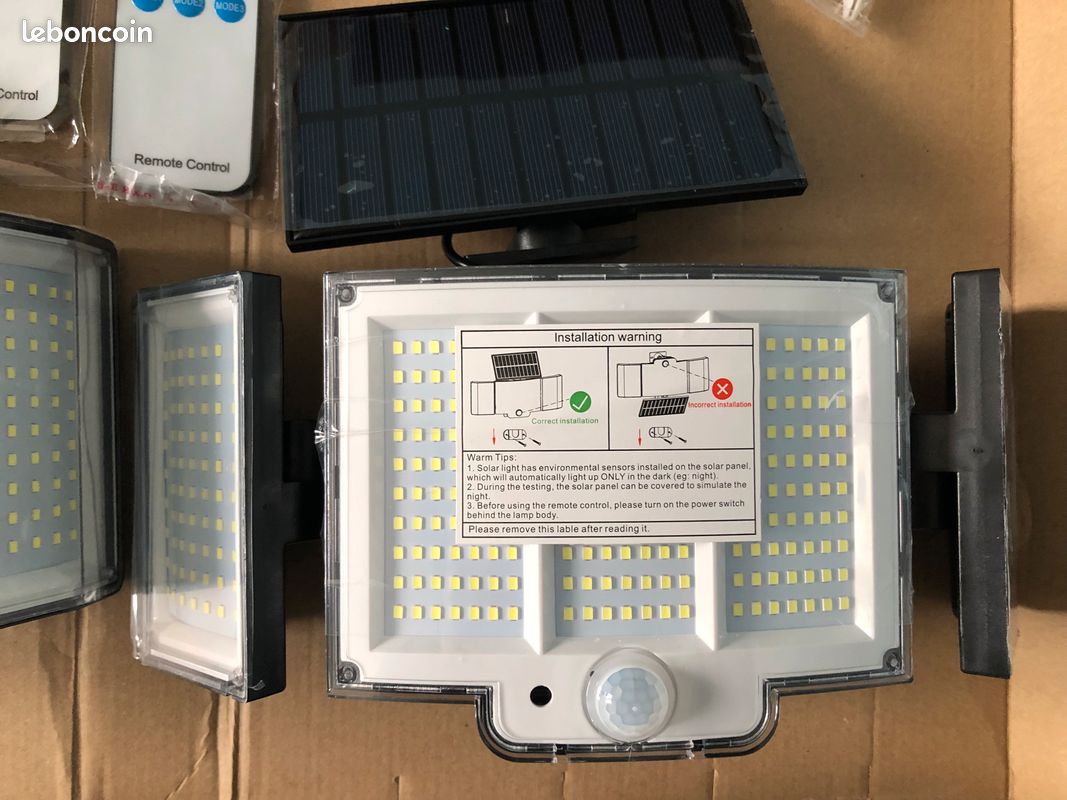 Lampe Solaire Diamant Jardin – Lot De 2 Avec Télécommande – MoMyofdy