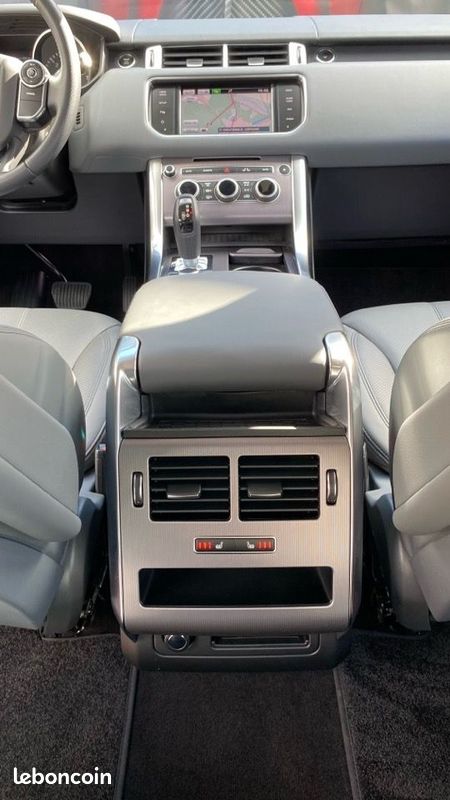 Land-rover RANGE ROVER SPORT SDV6 3.0 HSE (image 16)