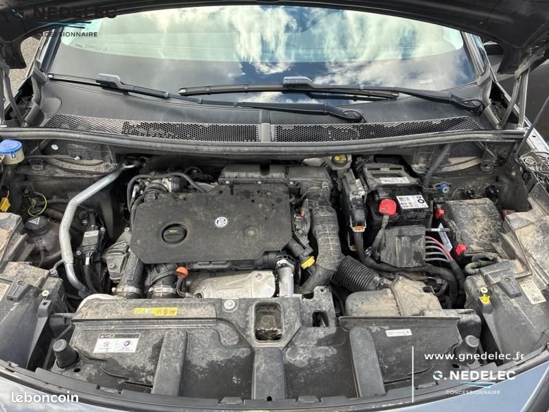 Peugeot 5008 1.5 BlueHDi 130ch S&S Active Pack EAT8 (image 12)
