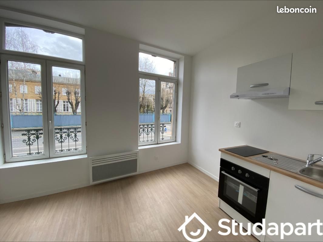 Appartement 1 pièce 15 m² · à Charleville-Mézières · 15 m² · 345 €/mois