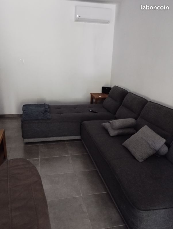 Appartement 4 pièces 80 m² · à Saint-André · 80 m² · 800 €