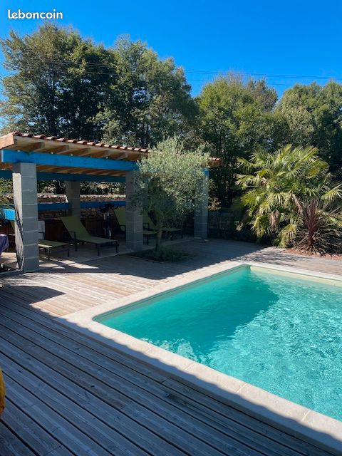 Maison 6 pièces 160 m² · à Piégut-Pluviers · 160 m² · 375 000 €