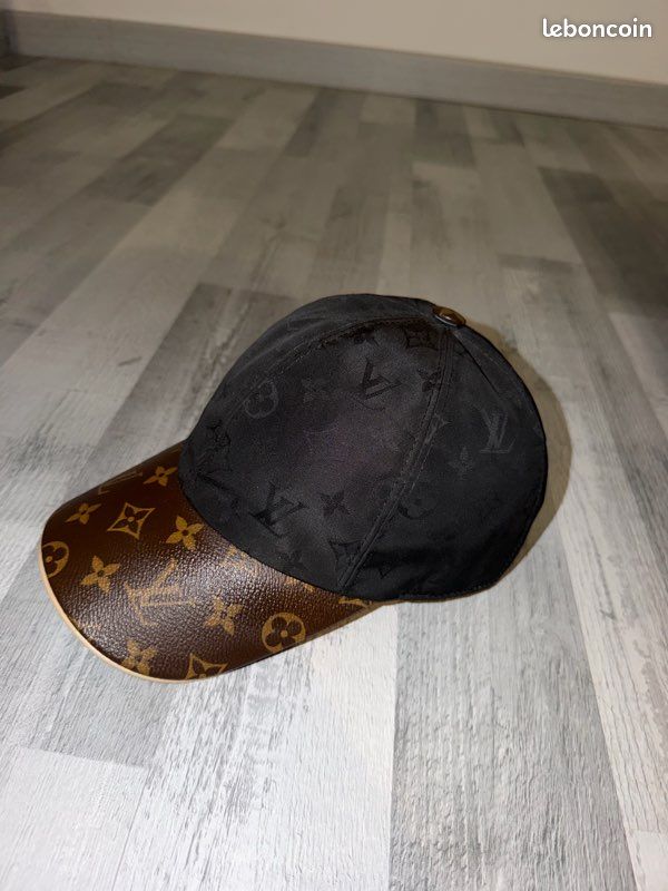 Casquette Louis Vuitton (image 1)