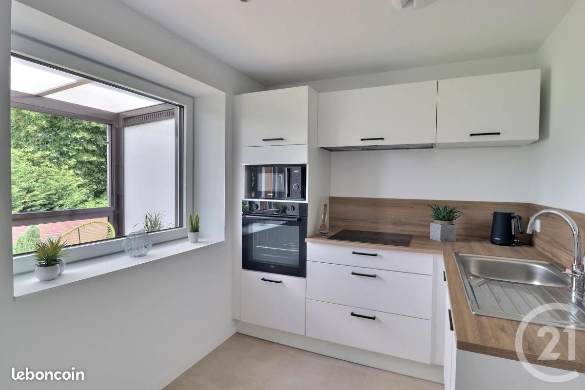 Maison 1 pièce 13 m² · à Lille · 13 m² · 550 €