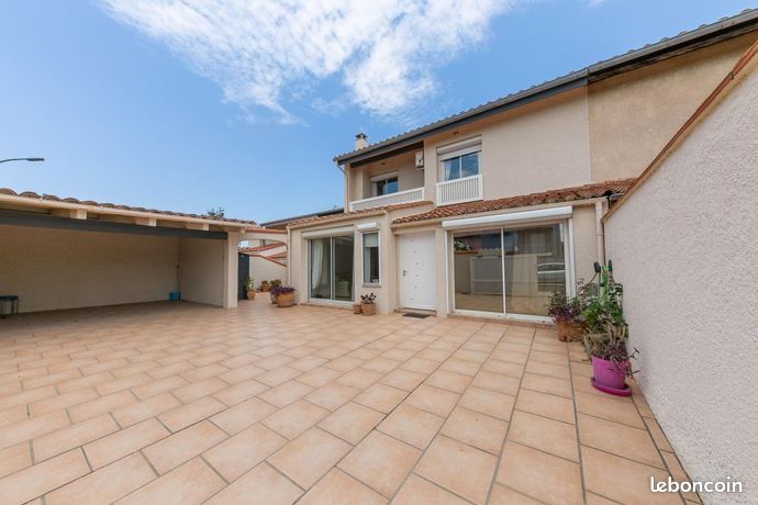 Villa 5 pièces 115 m²