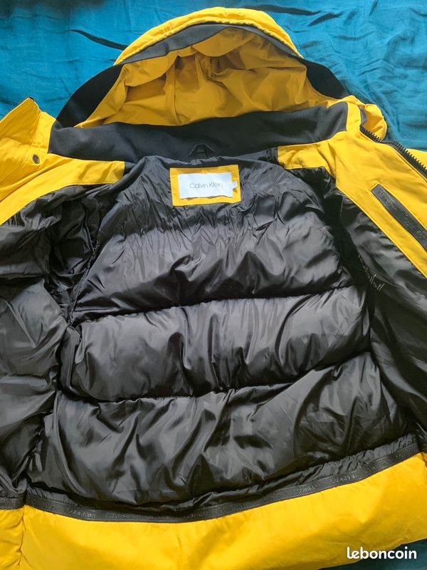 Doudoune Calvin Klein capuche amovible jaune taille M (image 5)