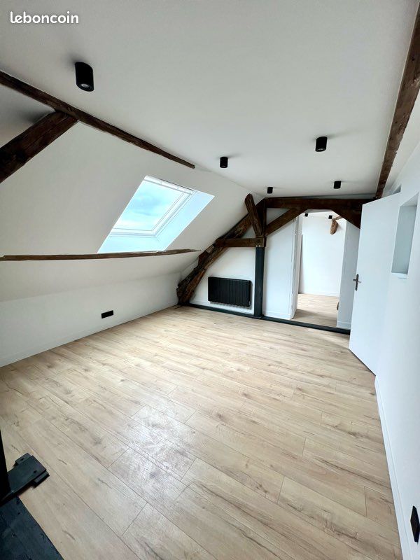 Appartement 2 pièces 40 m² · à Neauphle-le-Château · 40 m² · 800 €/mois