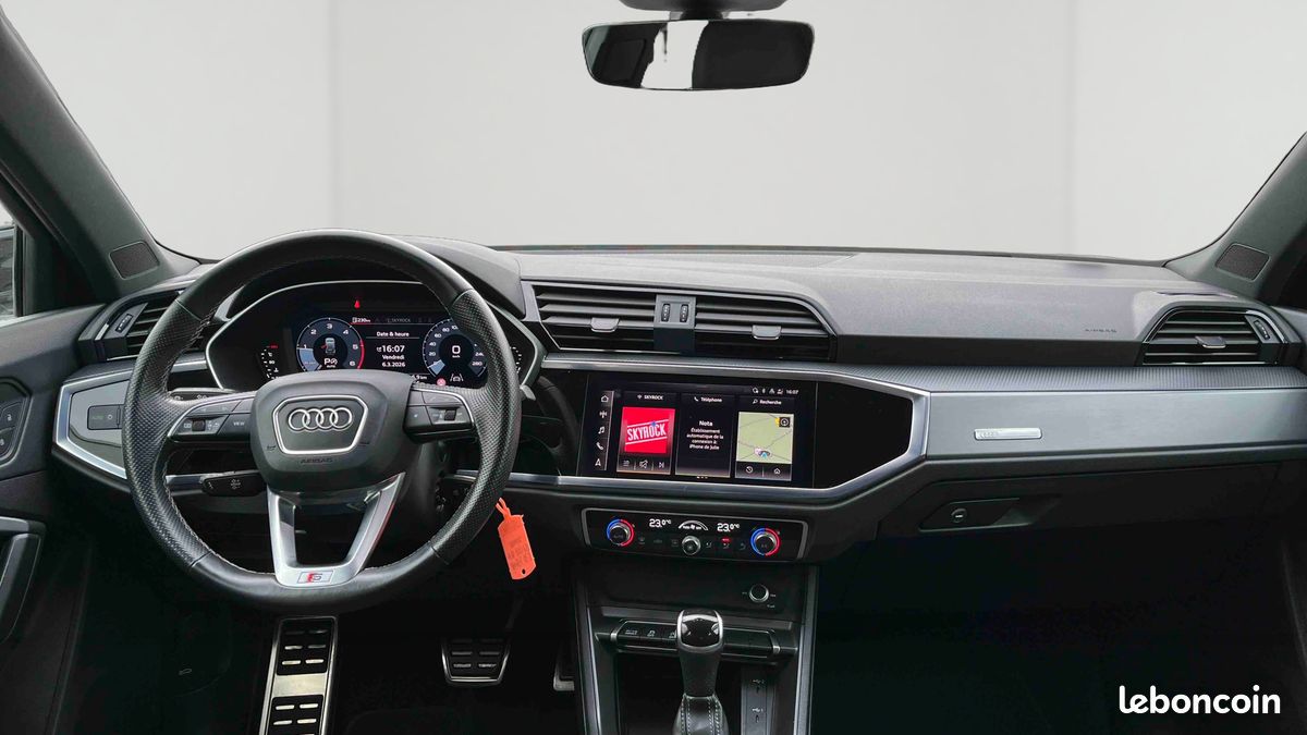 AUDI Q3 35 TDI 150 ch S tronic 7 S line (image 9)