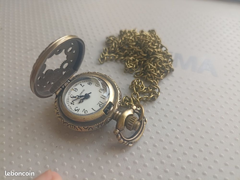 Glarks Lot de 72 plateaux à pendentifs ronds, ovales et carrés avec